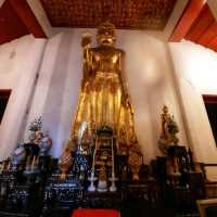 วัดแห่งแรกที่ตกแต่งด้วยศิลปะจีนผสมกับศิลปะไทย