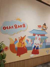 韓式餐廳的悠閒下午茶🧇 設小朋友波波池和game room玩👪