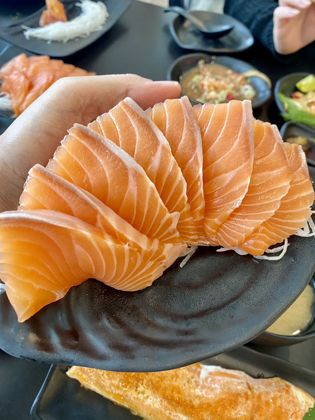 🍣Tsunami Sushi Buffet 🌊