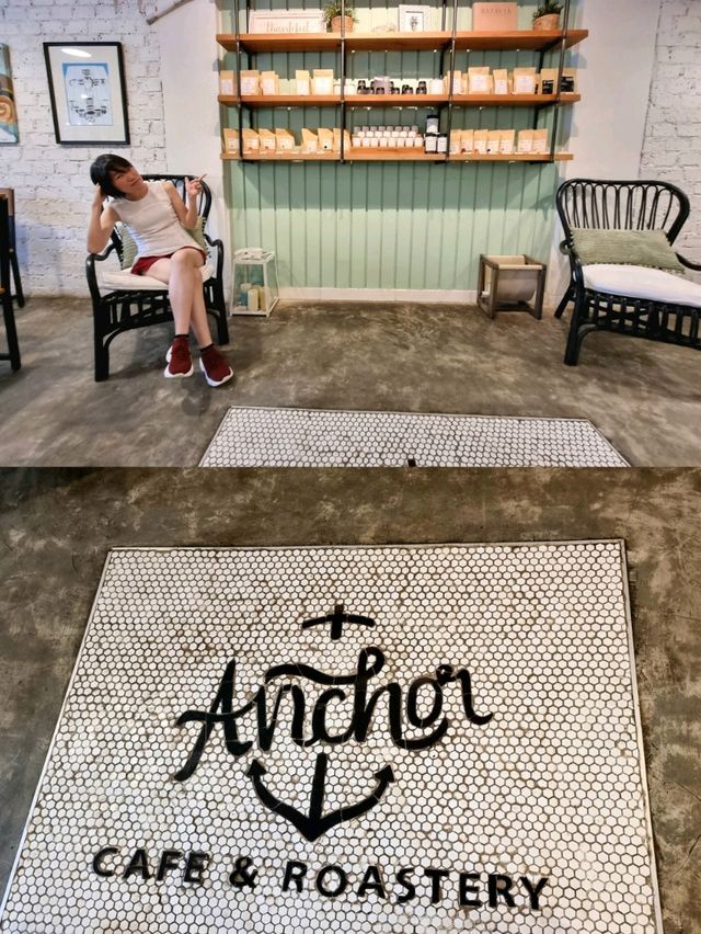 🇮🇩 A Must-Try Cafe in Batam
