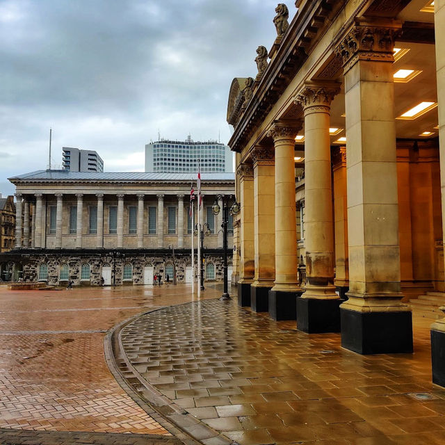 🇬🇧 Explore European Elegance at Victoria Square, Birmingham
