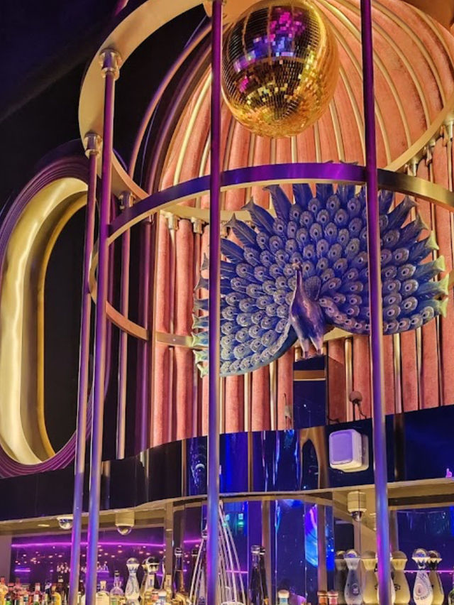 Ferries Wheel in 🇸🇬 Biggest Luxurious Club, Marquee @ MBS!