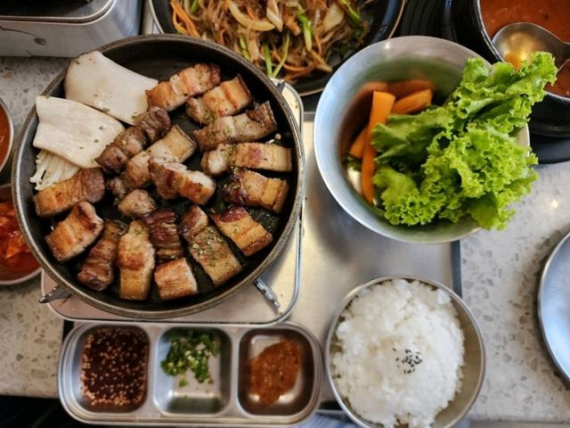 Hasul 🥓 ปิ้งย่างกินคนเดียว 199 บาท