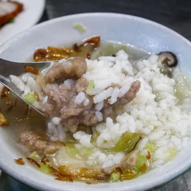 台北最新銅板價必比登推薦「華西街美食」