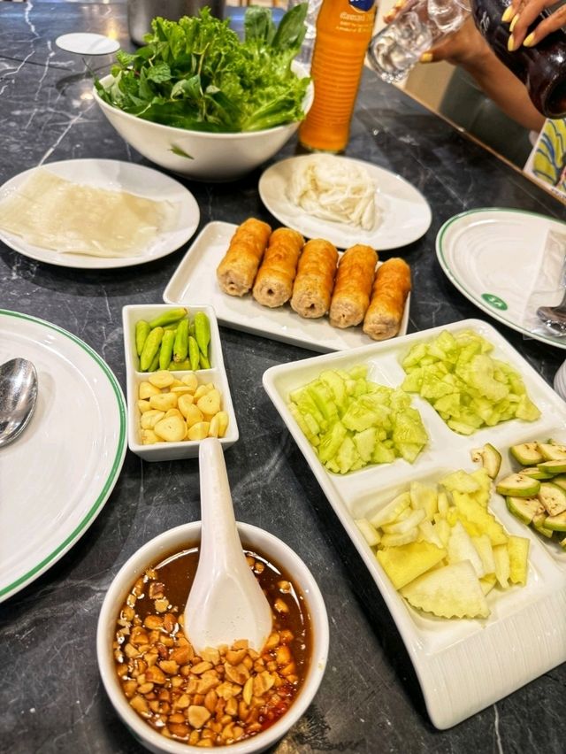 แหนมเนืองวีที เมืองอุดรธานี