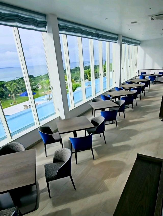 【宮古島】有名シェフのお料理を絶景を見ながら味わう