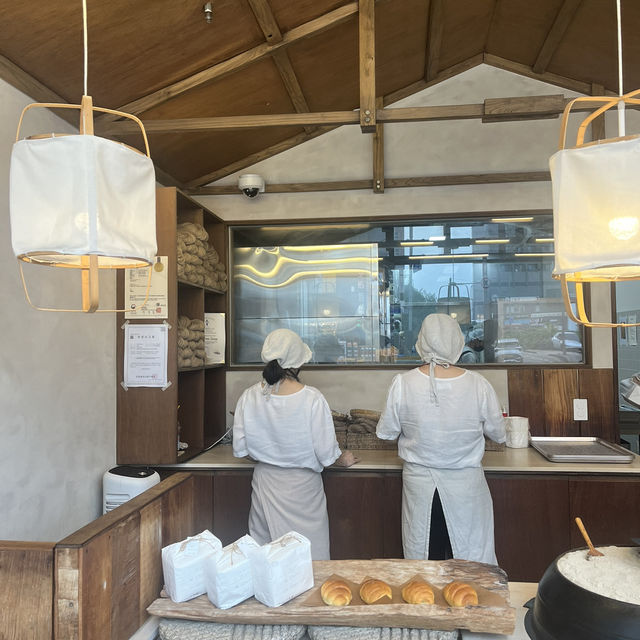 한번 맛보면 빠져나올 수 없는 소금빵 맛집🥐