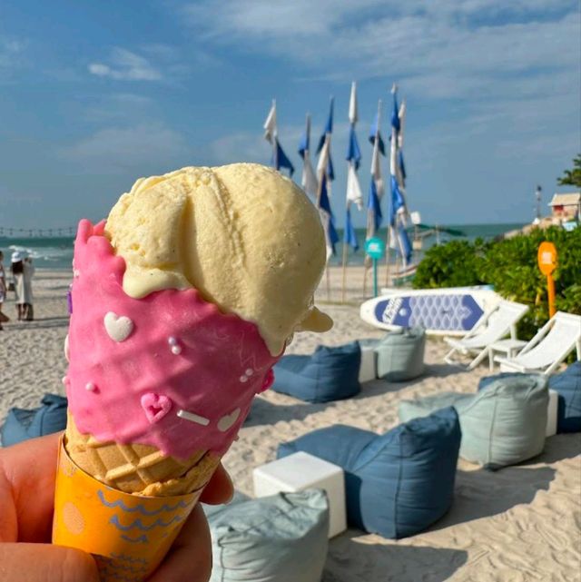 Skoop Beach Café HuaHin 