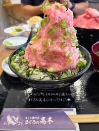 まぐろ好きにおすすめ🐟タワーみたいなネギトロ丼が美味しいごはん屋さん🥢