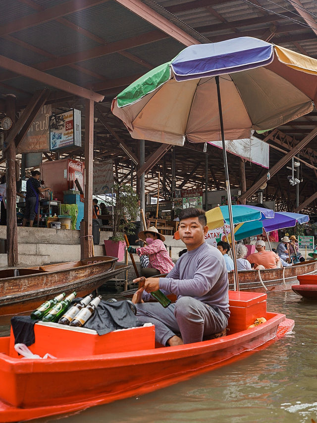📍 Damnoen Saduak Floating Market