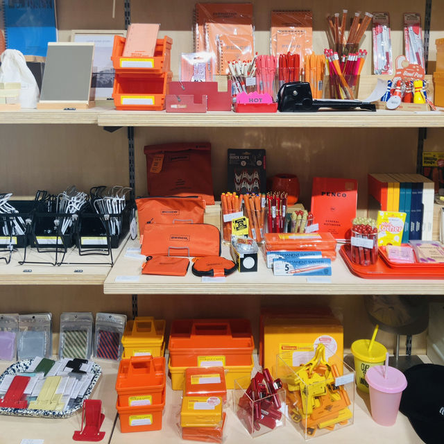 【渋谷】HIGHTIDE STORE - ポップ雑貨からレトロ雑貨まで揃う素敵空間 -