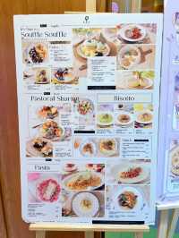 九龍灣Kuromi主題旗艦咖啡店