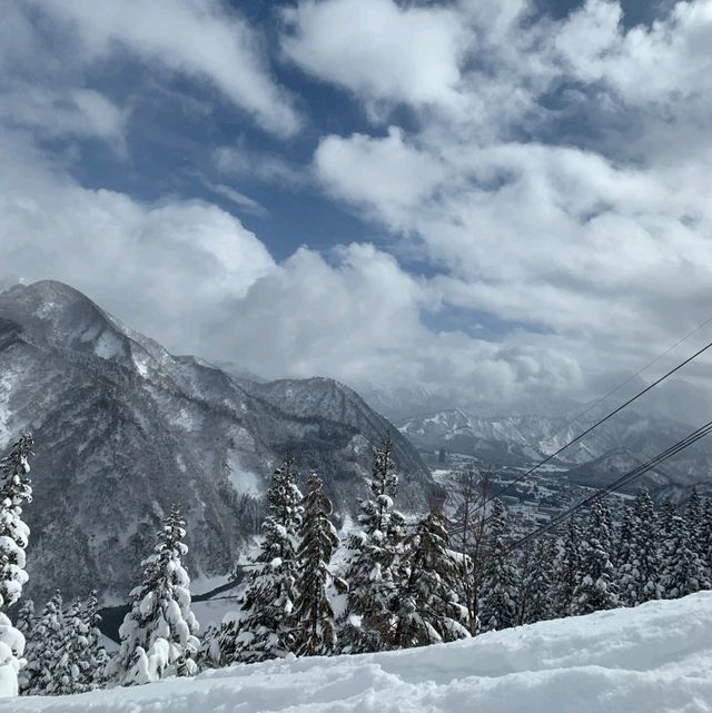 新潟景點｜由JR東日本集團經營滑雪勝地—GALA湯澤滑雪場