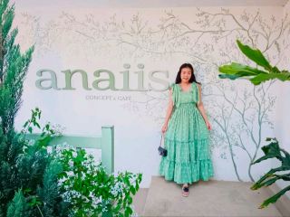 Anails Concept Cafe.