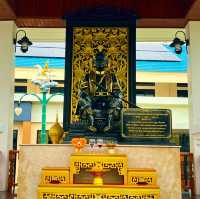 สักการะรัชกาลที่ ๓ และรัชกาลที่๕
