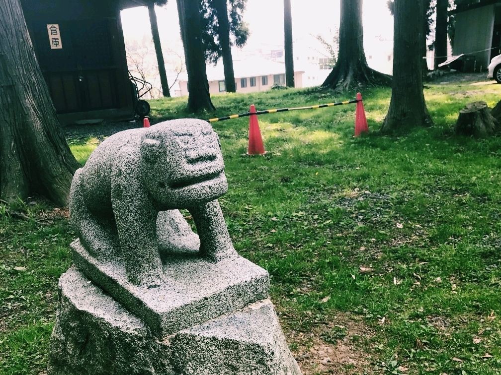 盛岡天満宮】坂の先に待つかわいい狛犬たち | Trip.com 盛岡