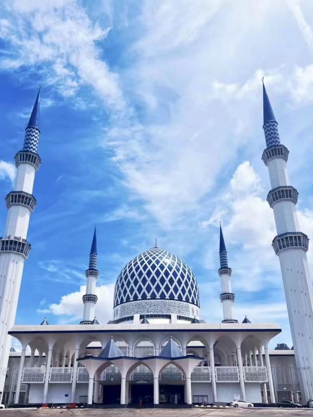 Visit to this beautiful mosque malaysia 🇲🇾 