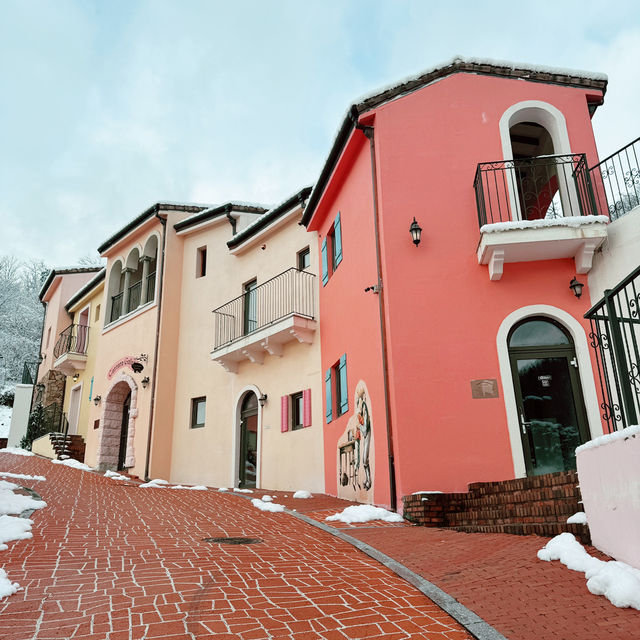 A Taste of Italy in Korea - Italian Village!