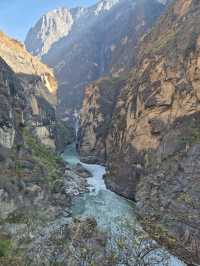 I Solo-ed hiked the Tiger Leaping Gorge Hike in China