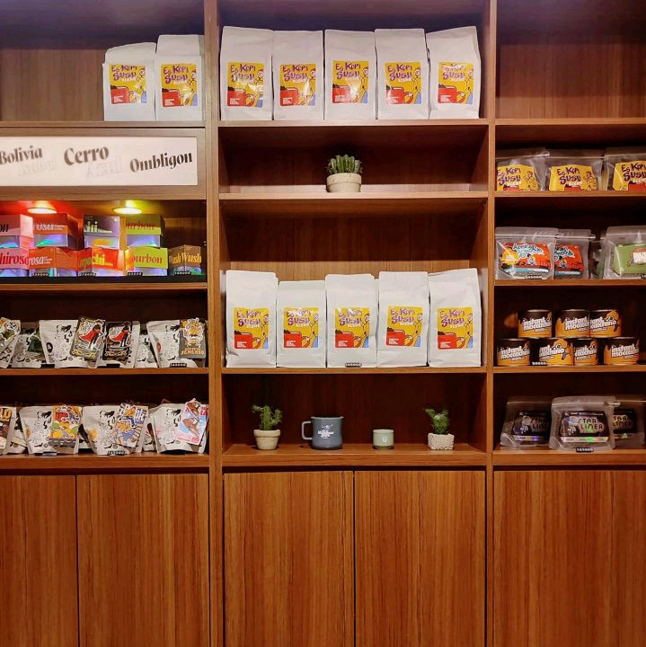 Makmur Jaya Coffee: A Cozy Retreat in Bandung | Trip.com Bandung City