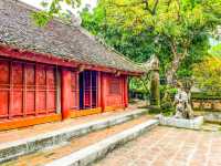 Temple of Emperor Le Dai Hanh...닌빈