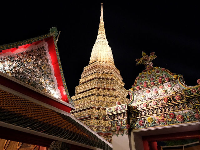 Wat Pho at Night