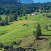 【スイス】グリンデルワルト🇨🇭山々に囲まれた街⛰️