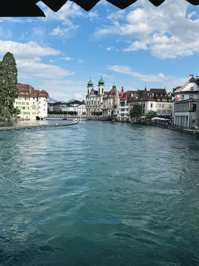 瑞士🇨🇭 盧塞恩｜斯普洛耶橋💓超美景色