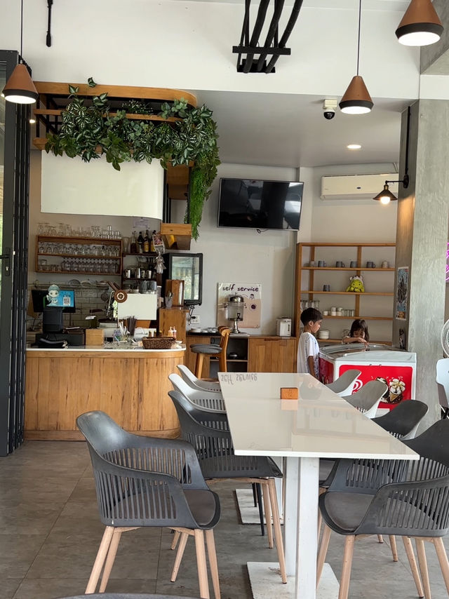 มังครูซ คาเฟ่ ที่คีรีวง สายสมูตตี้ ห้ามพลาด
