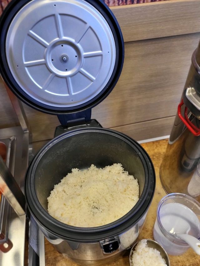 여수에서 뜨끈하게 즐기는 콩나물국밥