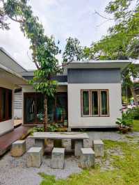 บ้านยายราโฮมสเตย์ พิกัดที่พัก พรหมคีรี 