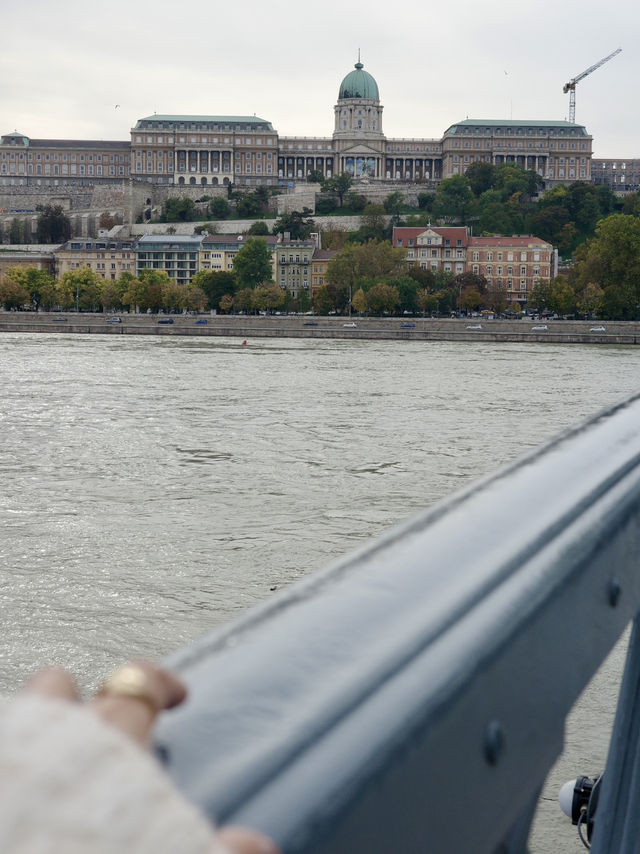 📍セーチェーニ鎖橋