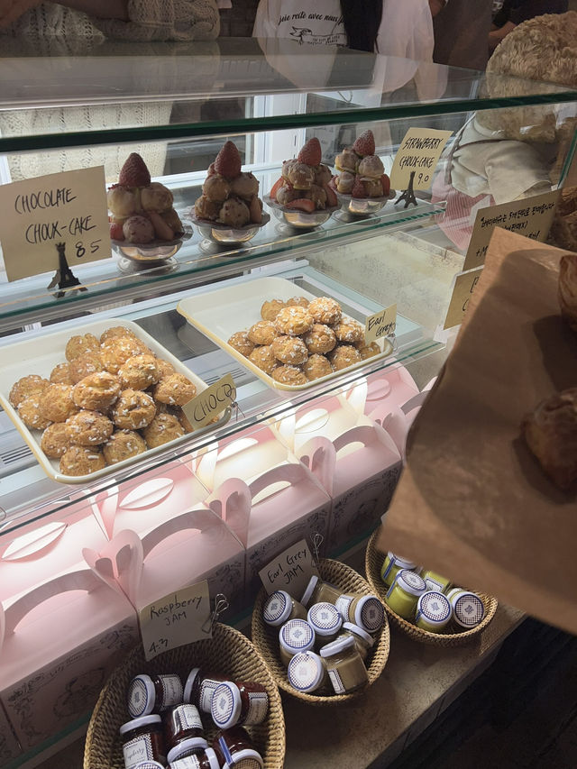 คาเฟ่ Teddy Beurre House 