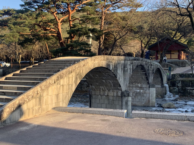 겨울이 깊어지면 고요하고 평화로운 느낌이 드는 곳, 통도사