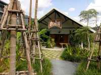ที่พักสุดโรแมนติกท่ามกลาง ความสงบอ้อมกอดของขุนเขา