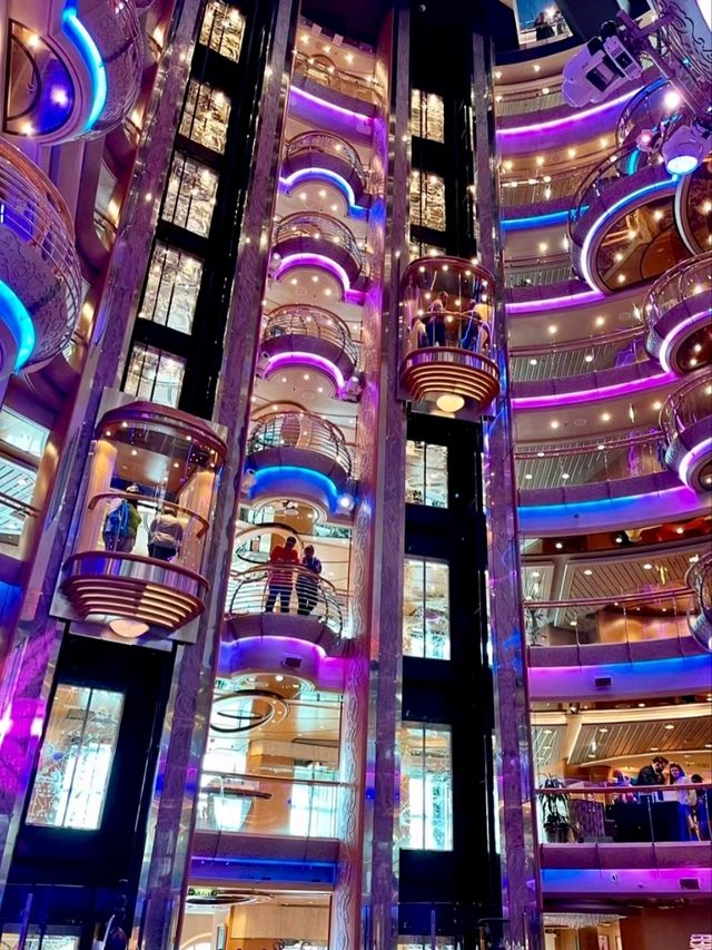 Exploring Serenade of the Seas 🌊 Exploring Serenade of the Seas 🌊