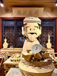 Carton King Creative Park: A Cardboard Wonderland