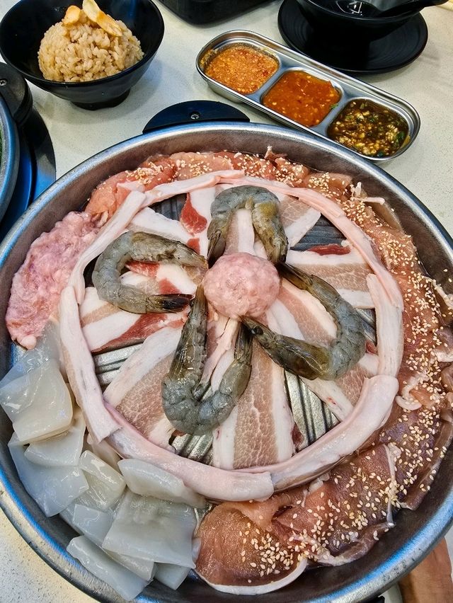 นักล่าหมูกระทะ กินครั้งแรกก็ติดใจ
