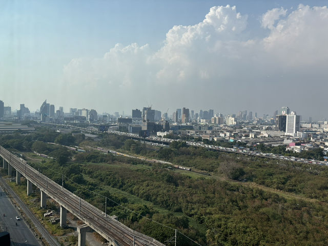 ReviewMercure Makkasan ใกล้ airport link