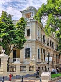 Discover the charm of Shamian Island in Guangzhou! 🏝️