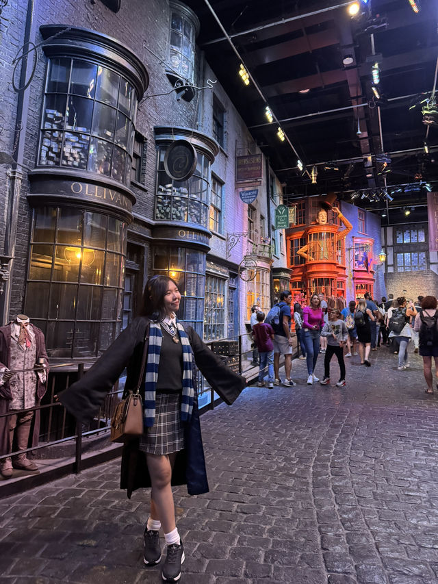 Spring at Diagon Alley – A Magical London Tour Experience