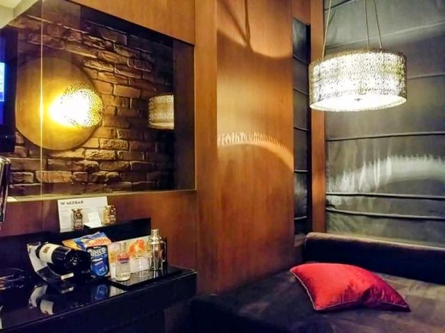 土耳其-霓虹時尚夜店風的伊斯坦堡 W Studio 