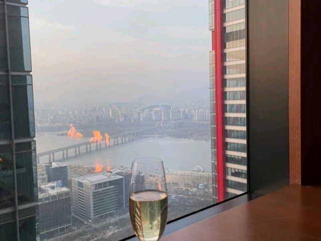 콘래드 서울