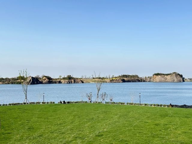 A Stunning Transformation from Quarry to Ecological Paradise