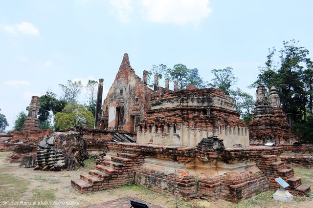 วัดโพธิ์ประทับช้าง พิจิตร