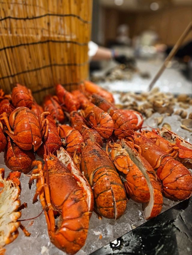 近距離睇師傅即割日本藍鰭吞拿魚