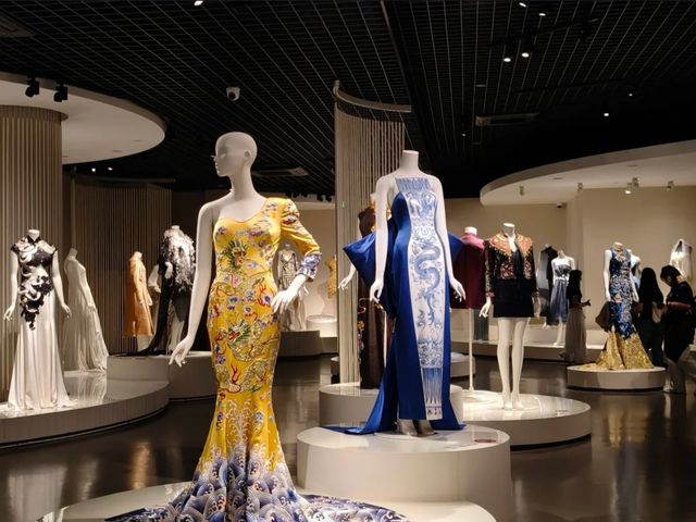 China National Silk Museum – A Journey Through 5,000 Years of Textile Art