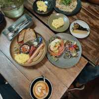 The Daily Fix Cafe
