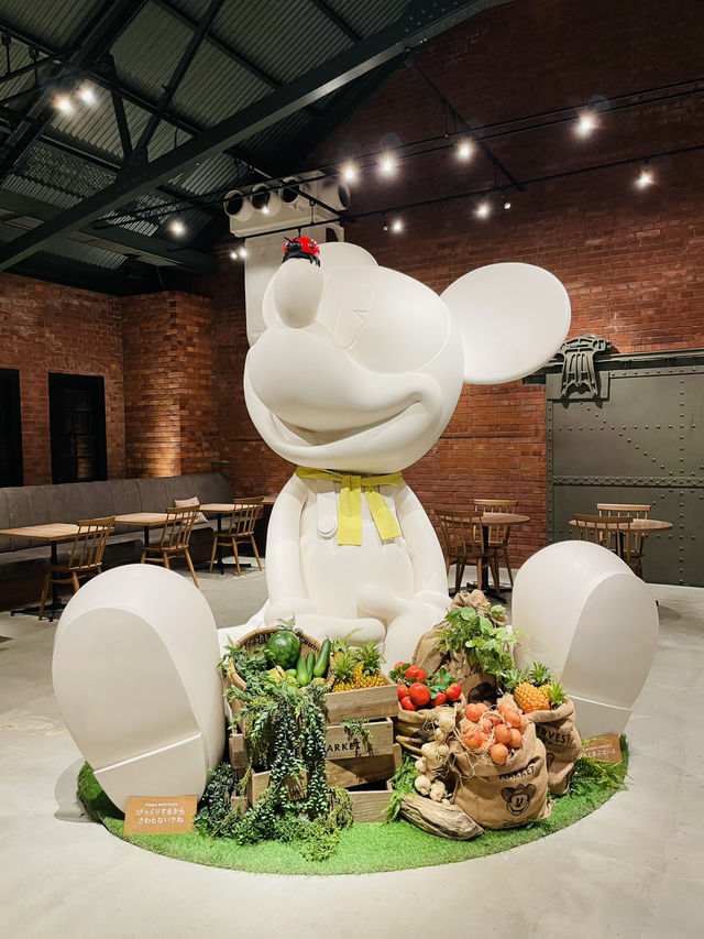 【横浜】ディズニーの世界観が楽しめるカフェ&ギフトショップ