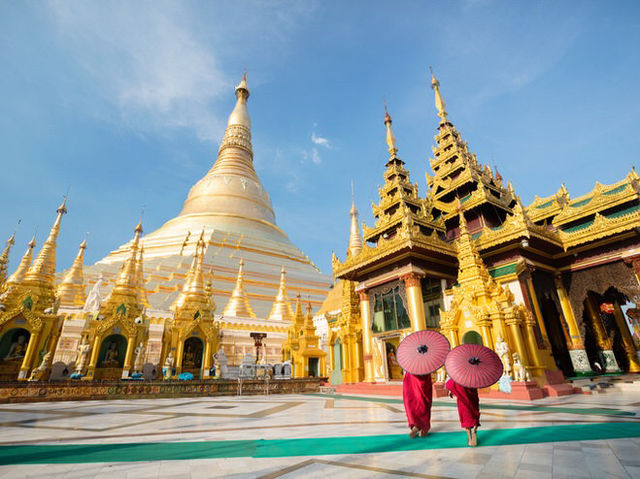 🕌🌆 YANGON WEEKEND ESCAPE: Golden Pagodas & Colonial Charm! 